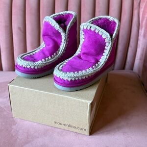 Mou Women’s Magenta Suede Slippers